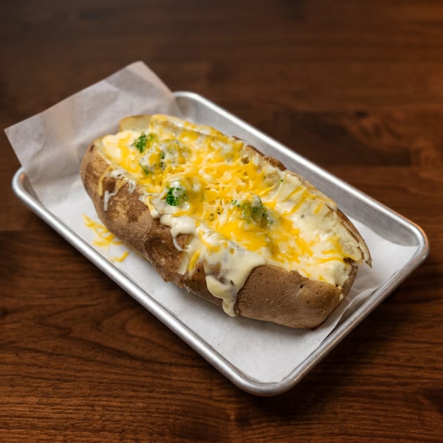 Broccoli & Cheese Spud.